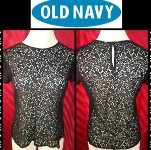 💚 5/$25 Old Navy Black Lace Top